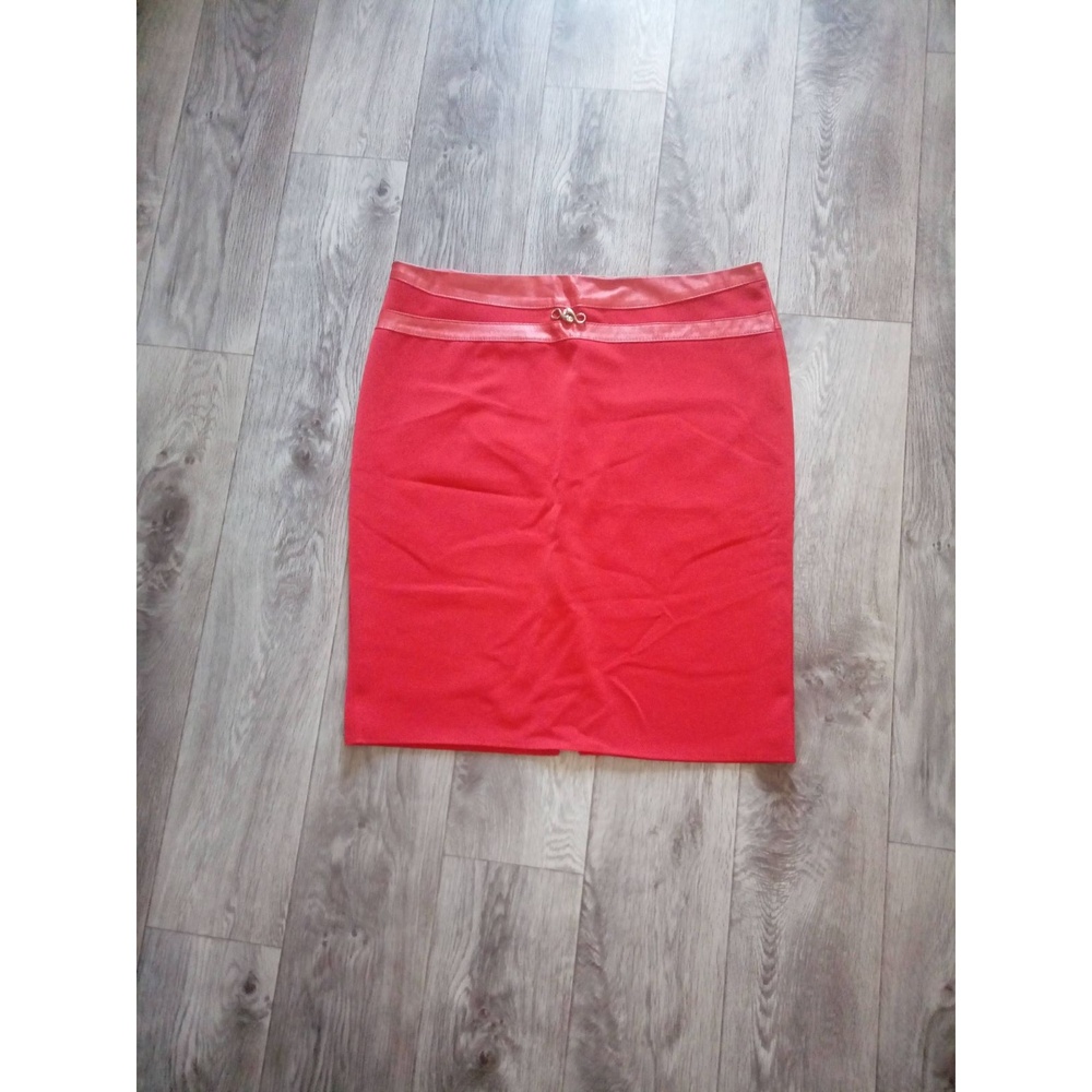 Pencil Skirt Women's Red EUC Faux Leather Trim